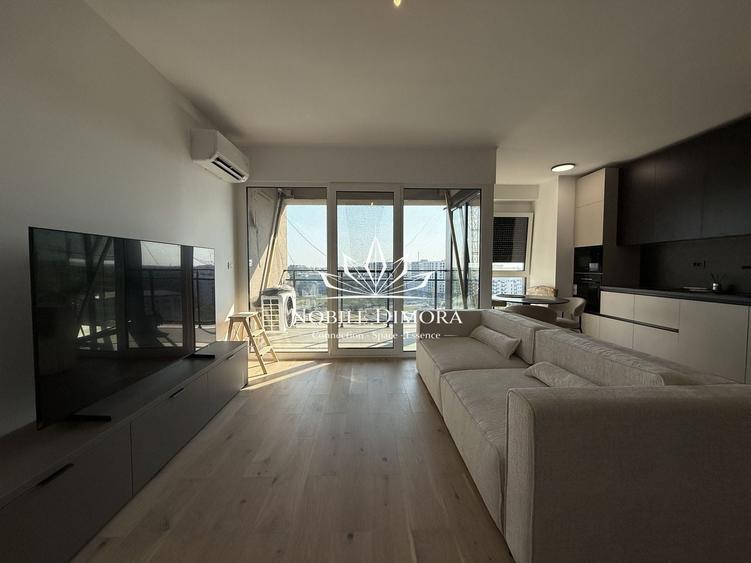 Apartament cu 2 camere semidecomandat, mobilat în Central