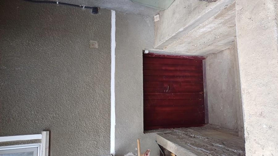 Casă cu 3 camere cu Teren 526 Mp în Vinerea