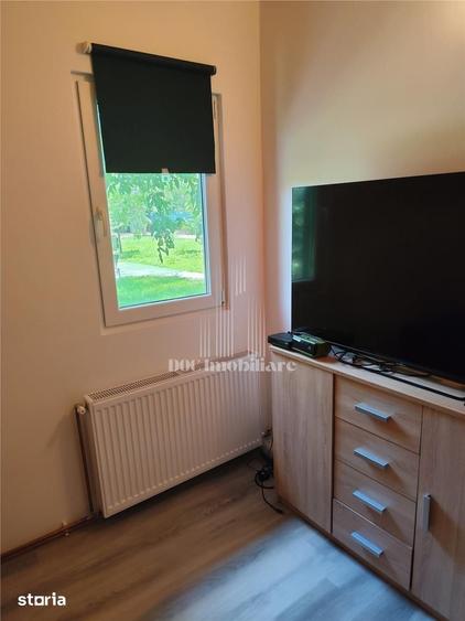 Casă cu 3 camere cu Teren 1468 Mp în Bâra