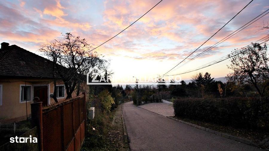 Casă cu 3 camere cu Teren 1001 Mp în Platou