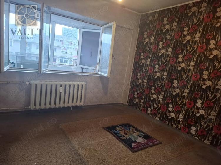 Apartament cu 3 camere decomandat în Arcul de Triumf