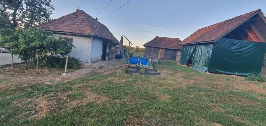 Casă cu 4 camere în Domnin