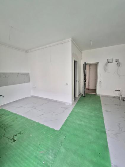 Garsonieră decomandată în Haliu