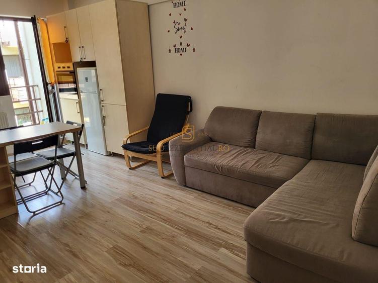 Apartament cu 2 camere decomandat în Central — fotografia 1