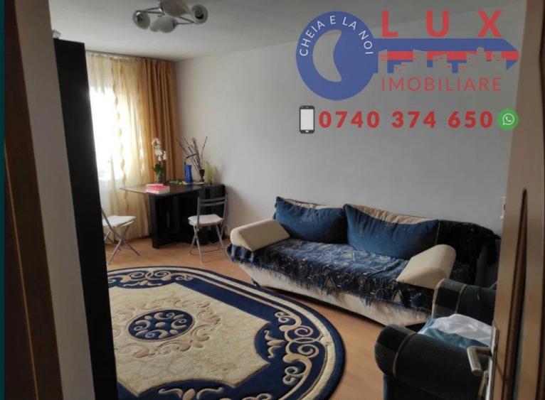 Apartament cu 3 camere decomandat în Babadag