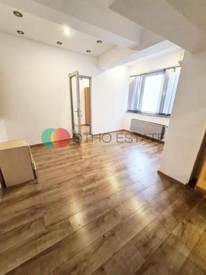 Duplex Piata Romana | Birouri - 160 Mp | Salon - Cosmetica - 4