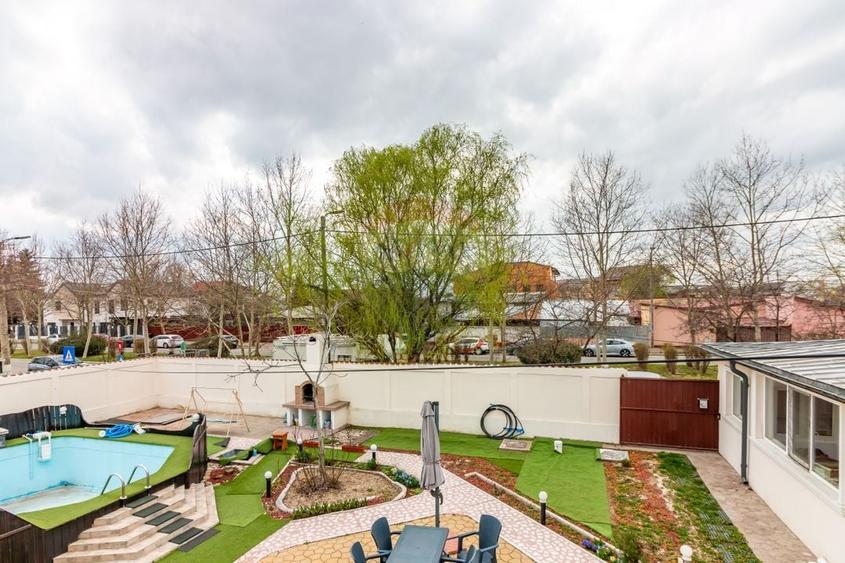 Casă individuală cu 7 camere cu Piscina în Bucureștii Noi