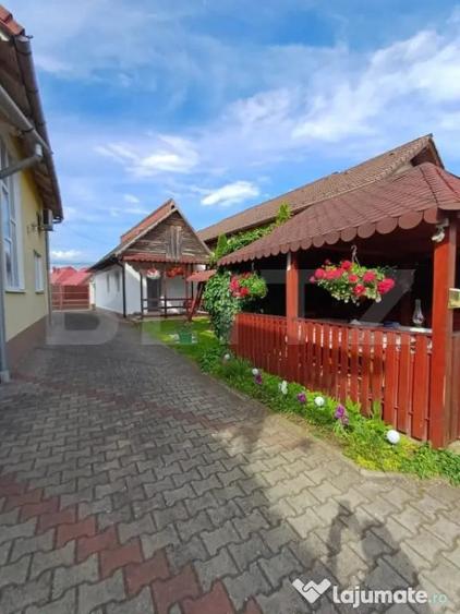 Casă cu 6 camere cu Teren 1324 Mp în Turda