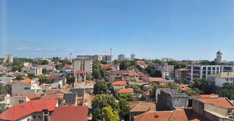 Apartament cu 2 camere decomandat, mobilat în Casa de Cultură