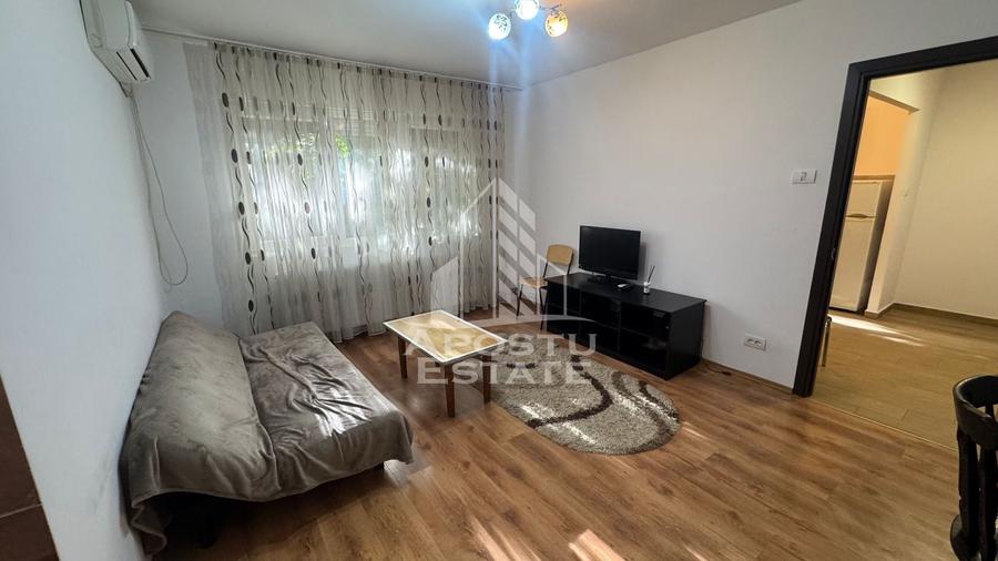 Apartament cu 2 camere semidecomandat în Telegrafului