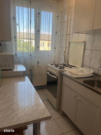 Apartament cu 2 camere în Micro 6