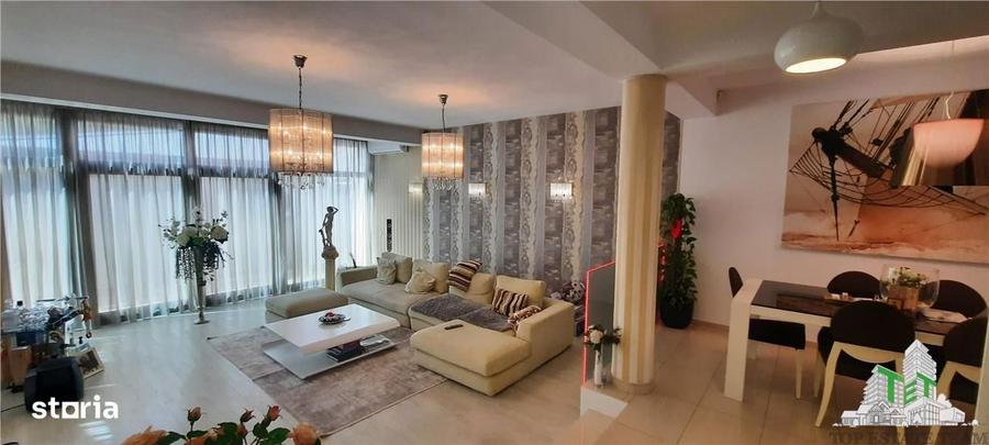 Vila eleganta de vanzare in Damaroaia - 13