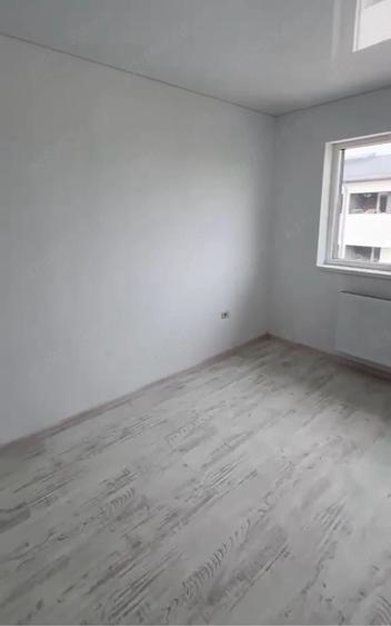 Apartament cu 2 camere decomandat în Chiajna