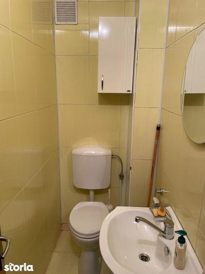 Apartament cu 3 camere în Mărăști