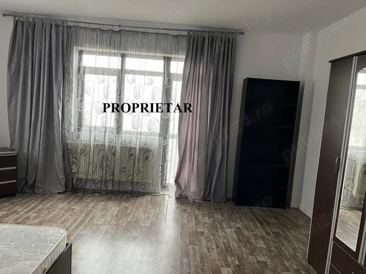 Garsonieră decomandată în Central