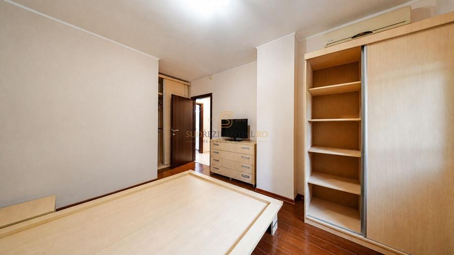 Apartament 3 camere, complet mobilat, decomandat, etaj intermediar - 15
