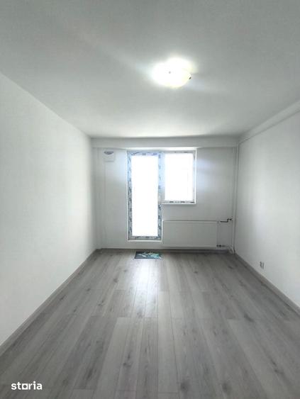 Apartament cu 2 camere decomandat în Berceni