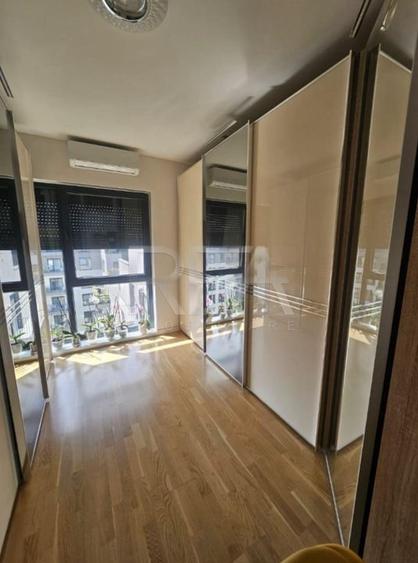 Apartament cu 3 camere decomandat, mobilat în Domenii