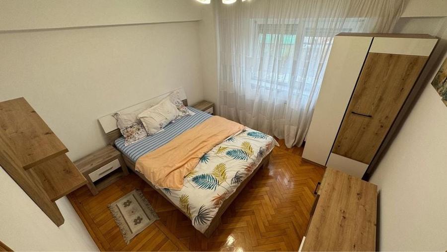 Inchiriez ap3 camere zona SIF Promenada Mall - 8