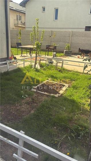 Duplex cu 4 camere cu Piscina în Central