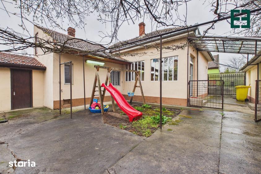 Casă cu 2 camere cu Teren 475 Mp în Aradul Nou