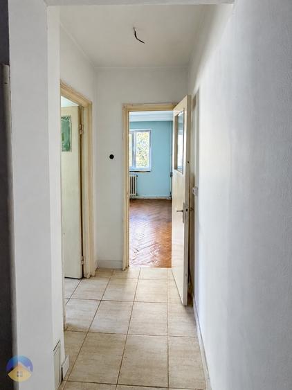 Apartament cu 2 camere semidecomandat în Precista