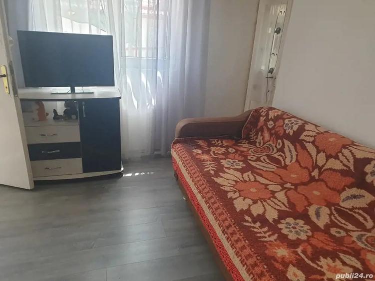Casă cu 4 camere în Topliceni