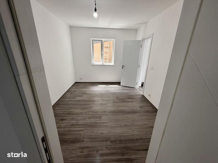 Casă cu 3 camere în Apărătorii Patriei