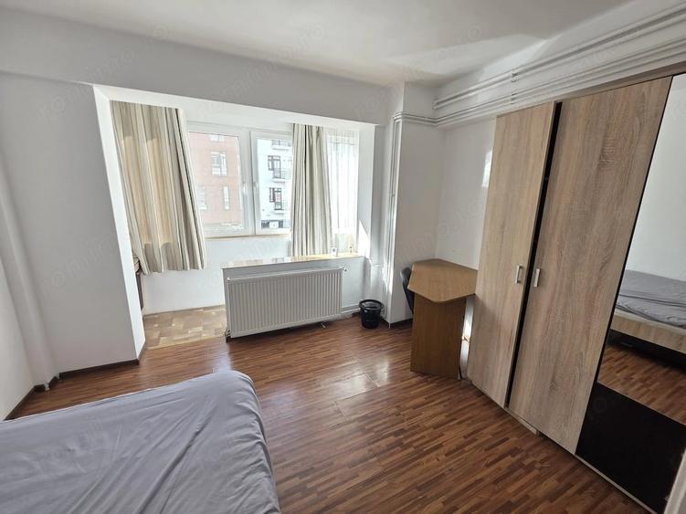 Apartament cu 2 camere semidecomandat în Ultracentral