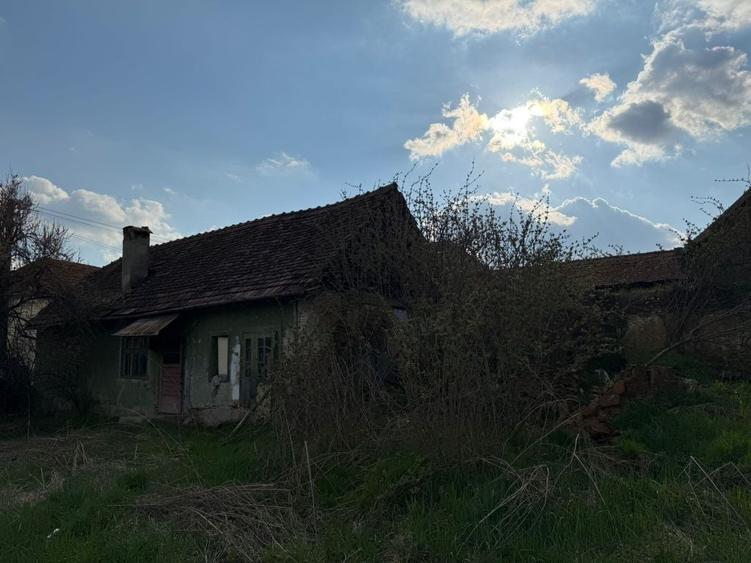 Casă cu 2 camere în Ludoș