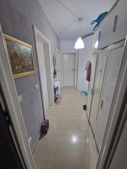 Apartament cu 2 camere decomandat, mobilat în Dobroești
