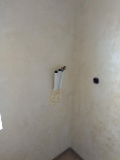 Apartament cu 2 camere decomandat în Gugești