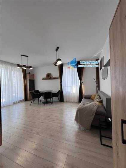 Apartament cu 2 camere decomandat, mobilat în Băneasa
