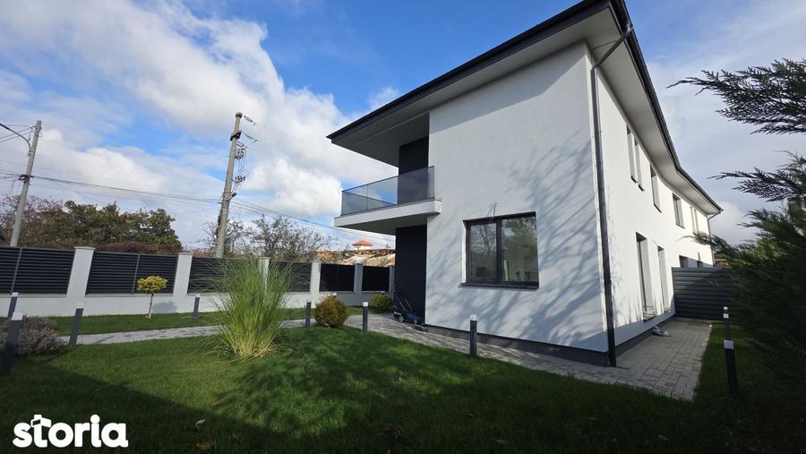 Casă cu 4 camere cu Teren 314 Mp în Mogoșoaia