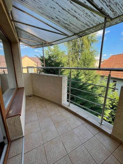 Apartament cu 2 camere decomandat, mobilat în Semicentral