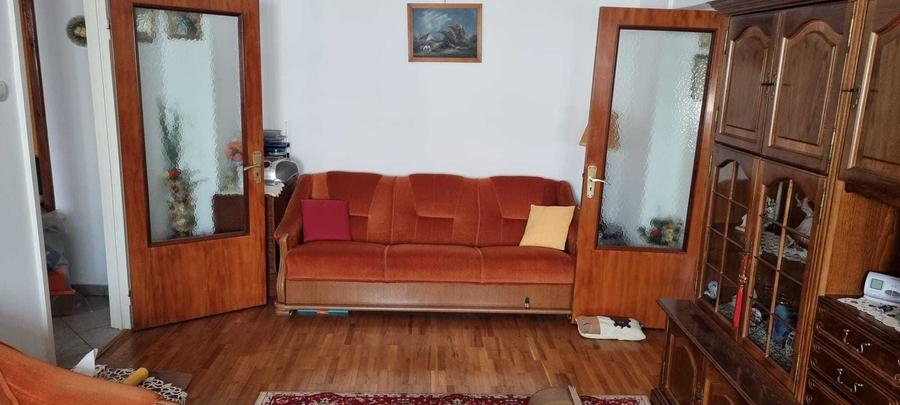 Apartament cu 2 camere semidecomandat în Pantelimon