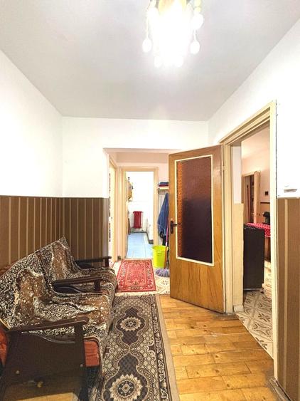 Apartament cu 2 camere decomandat în Ultracentral
