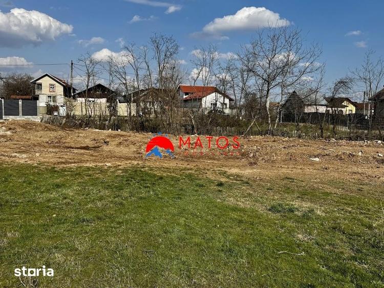 Teren de 1354 mp, în Central