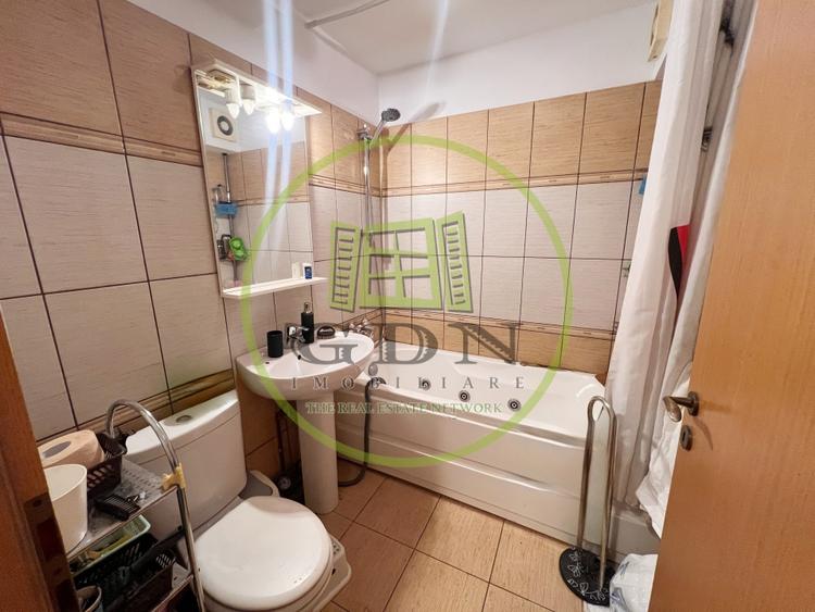 Apartament cu 2 camere semidecomandat, mobilat în Brazda lui Novac
