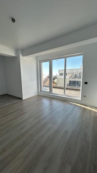 Apartament cu 2 camere semidecomandat în Albert