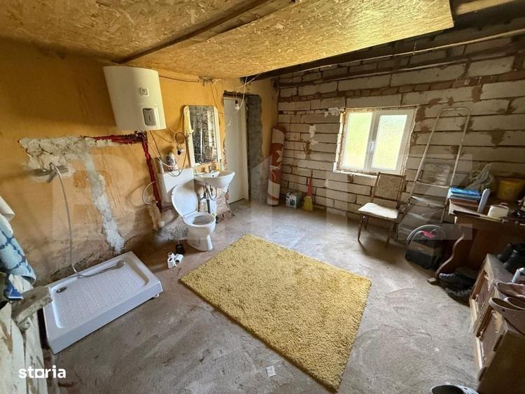 Casă cu 4 camere în Georocu Mare