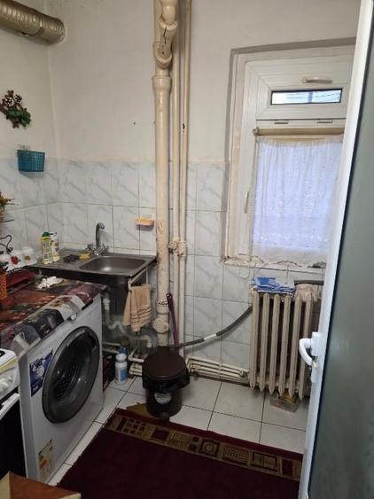 Garsonieră, mobilată în Baza 3