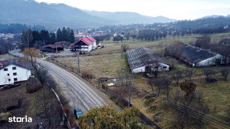 Teren de 8574 mp, în Corbeni