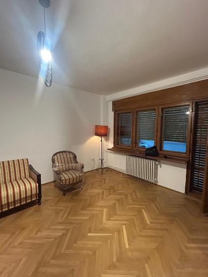 Apartament 3 camere de închiriat in Cotroceni, etaj 2, centrala proprie - 3