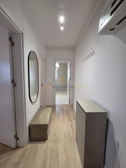Apartament cu 2 camere decomandat, mobilat în Apărătorii Patriei