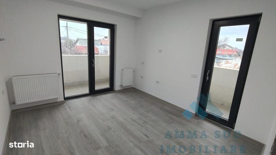 Casă cu 4 camere în Apărătorii Patriei