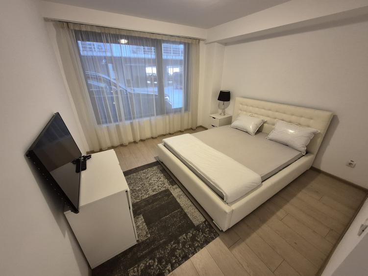 Apartament cu 2 camere semidecomandat în Băneasa