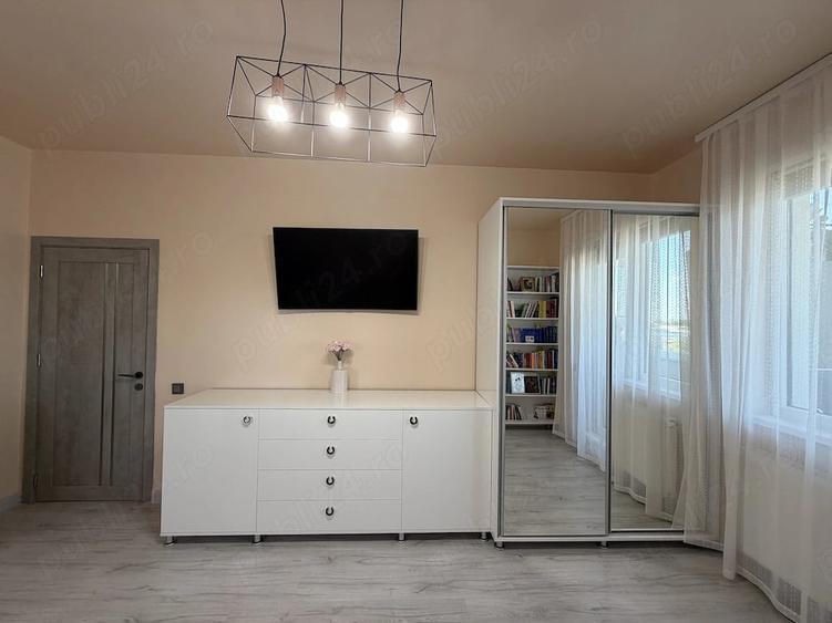 Apartament cu 2 camere decomandat în Drumul Taberei