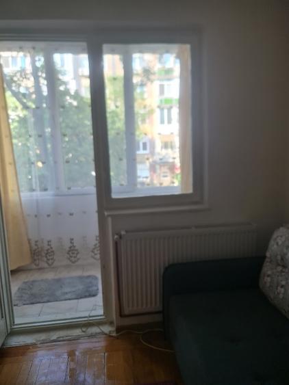 Apartament cu 2 camere semidecomandat în Blașcovici