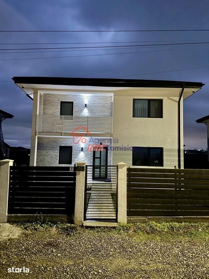 Casă cu 5 camere cu Teren 350 Mp în Miroslava